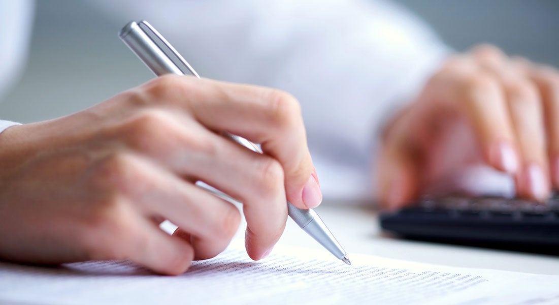 Shop Click Drive in Waverly, IA