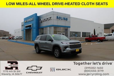 2025 Chevrolet Traverse LT