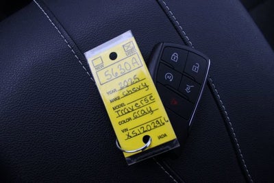 2025 Chevrolet Traverse LT