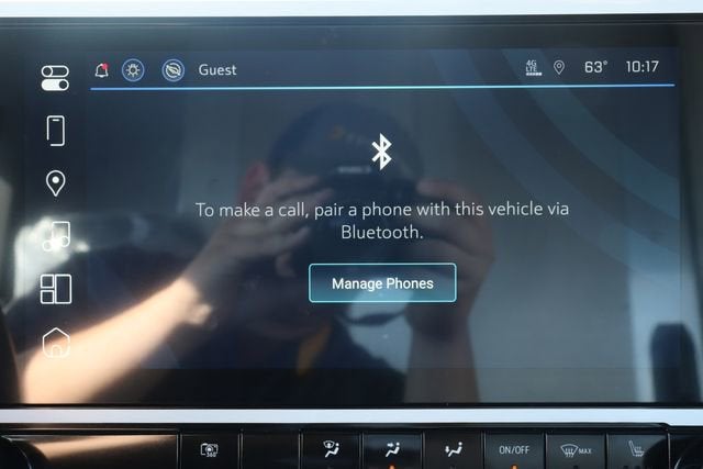 2025 Chevrolet BrightDrop 400 FWD 400