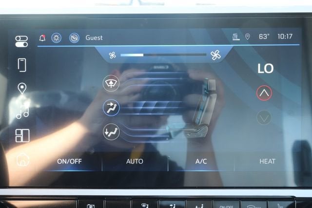 2025 Chevrolet BrightDrop 400 FWD 400