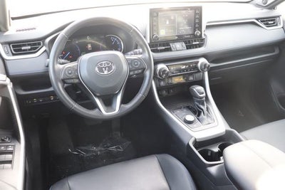 2020 Toyota RAV4 Hybrid XSE