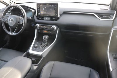 2020 Toyota RAV4 Hybrid XSE