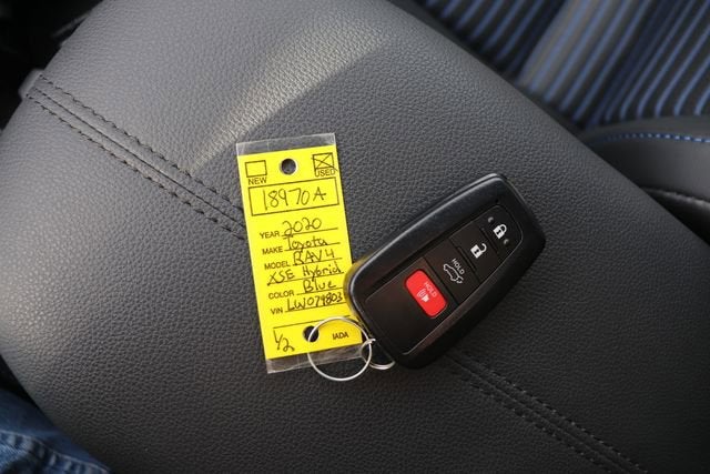 2020 Toyota RAV4 Hybrid XSE