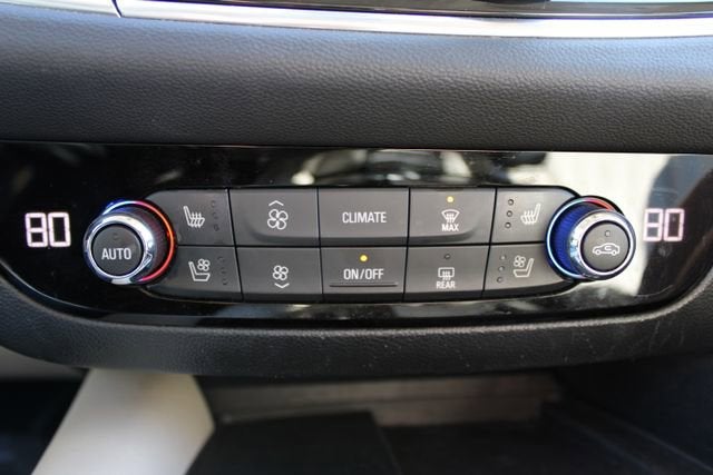 2022 Buick Enclave Avenir