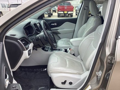 2021 Jeep Cherokee Latitude Lux