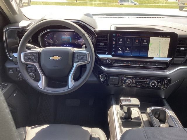 2026 Chevrolet Silverado 1500 LTZ - Photo 13