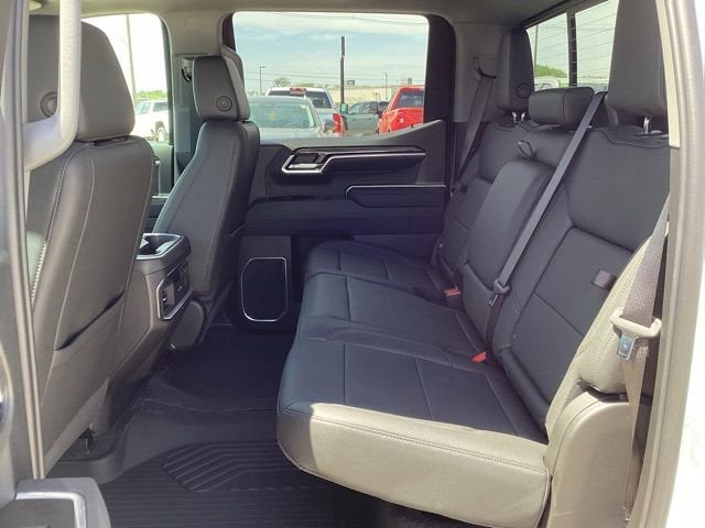 2026 Chevrolet Silverado 1500 LTZ - Photo 7