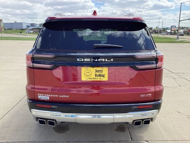 2025 GMC Acadia Denali