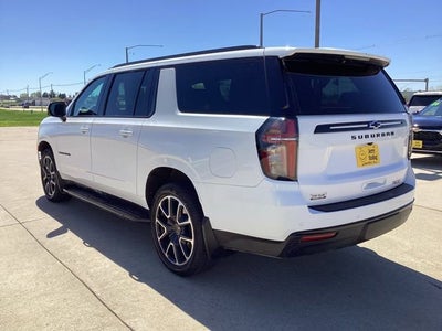 2023 Chevrolet Suburban RST