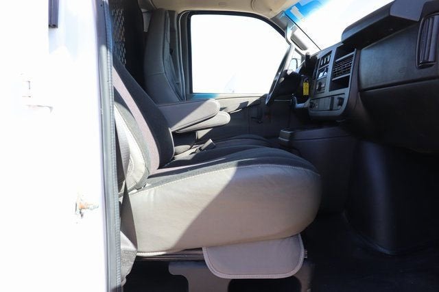 2020 GMC Savana Cargo 2500 Work Van