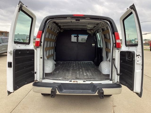 2020 GMC Savana Cargo 2500 Work Van
