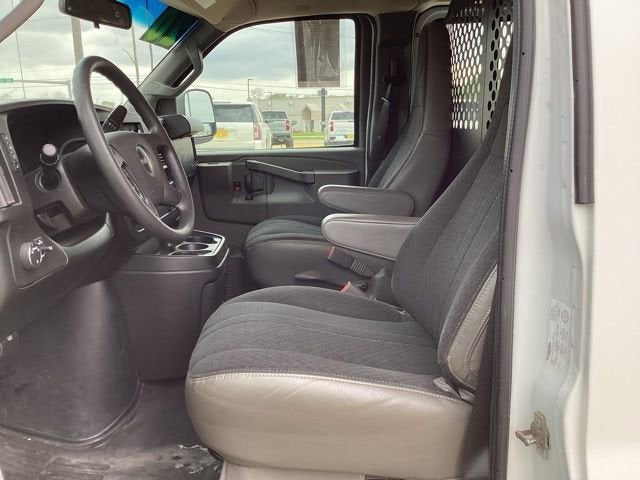 2020 GMC Savana Cargo 2500 Work Van