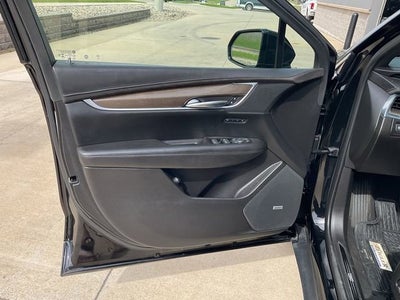 2019 Cadillac XT5 Platinum AWD