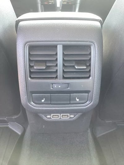 2022 Volkswagen Passat 2.0T Limited Edition