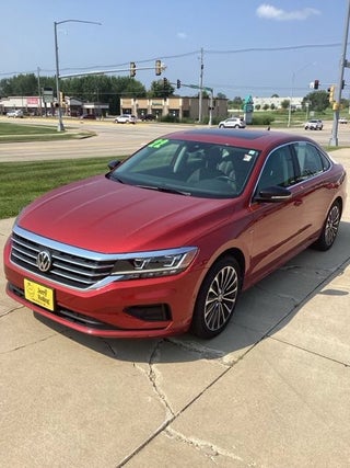 2022 Volkswagen Passat 2.0T Limited Edition