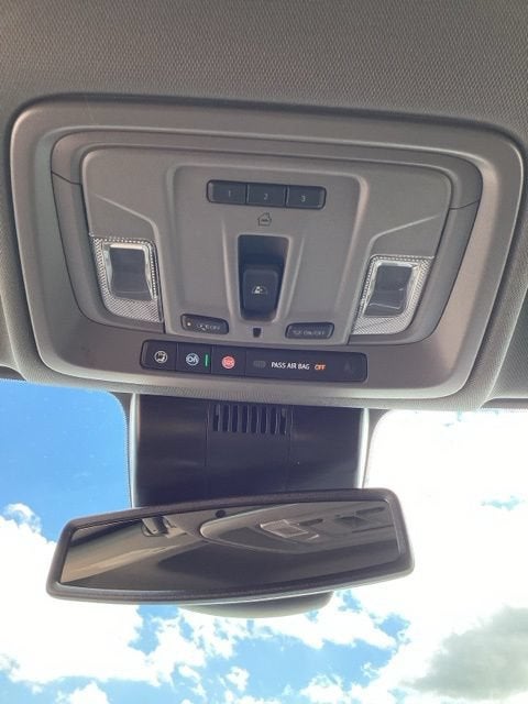 2026 Chevrolet Silverado 1500 LTZ - Photo 15
