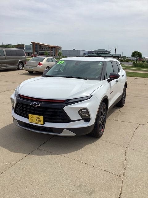 2023 Chevrolet Blazer 2.0T 2LT AWD's photo