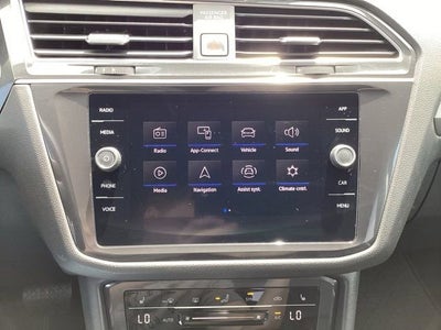 2022 Volkswagen Tiguan SE