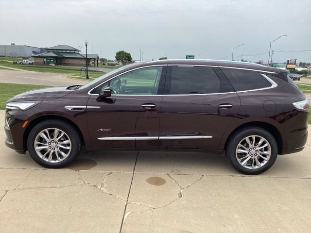 2023 Buick Enclave Avenir