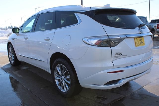 2022 Buick Enclave Avenir