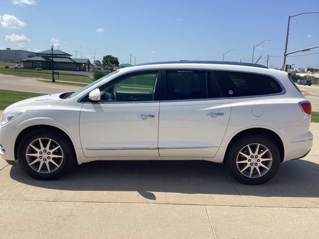 Used 2014 Buick Enclave Leather with VIN 5GAKRBKDXEJ153028 for sale in Waverly, IA